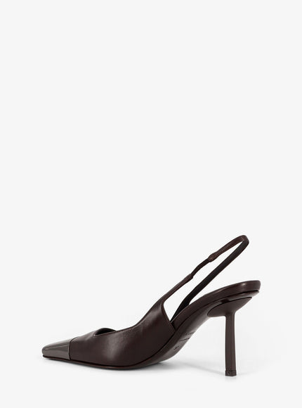 Le Silla Chanel Andreja Nemesi Sacher Leather Décolleté