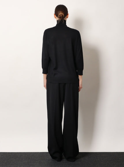 The Row Cashmere Turtleneck