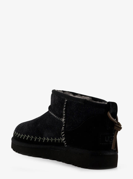 Ugg W Classic Ultra Mini Biarritz Suede Ankle Boots
