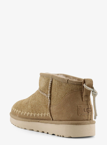 Ugg W Classic Ultra Mini Biarritz Suede Ankle Boots