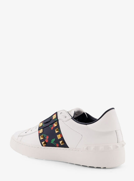 Valentino Garavani Rockstud Untitled Leather Low-Top Sneakers
