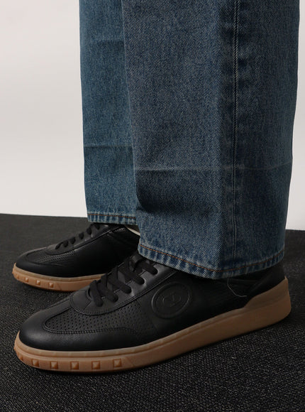 Valentino Garavani Valentino Garavani Upvillage Low-Top Leather Sneakers