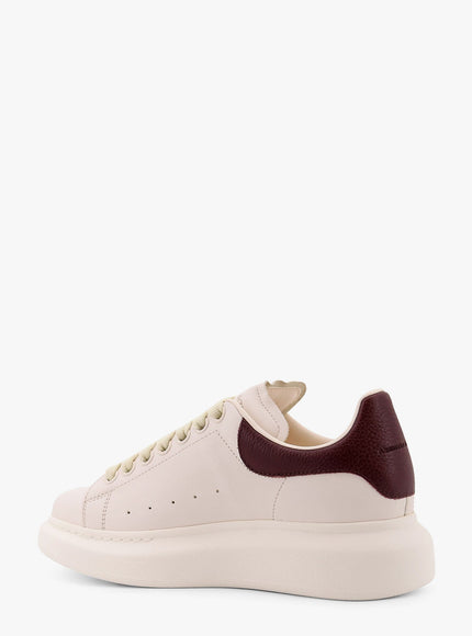 Alexander Mcqueen Oversize Leather Sneakers With Back Contrasting Patch