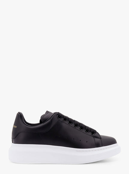 Alexander Mcqueen Larry Leather Sneakers With Logo Detail On The Back Nero