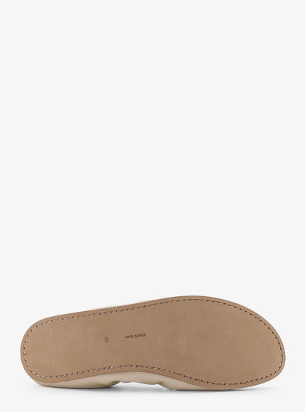 The Row Round Ballet Ballerinas