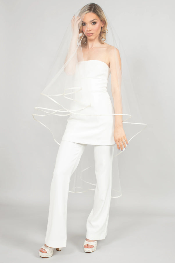 Ariel Taub 2600 Ribbon Veil