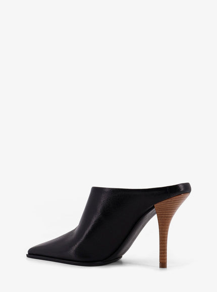 Alaia Leather Sandals