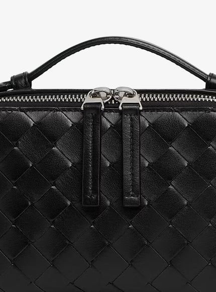 Bottega Veneta Leather Clutch Bag With Intrecciato Motif