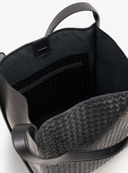 Bottega Veneta Corriere Leather Shoulder Bag With Intrecciato Pattern
