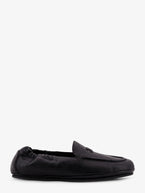 40 / Black