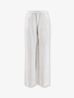 Xs / White