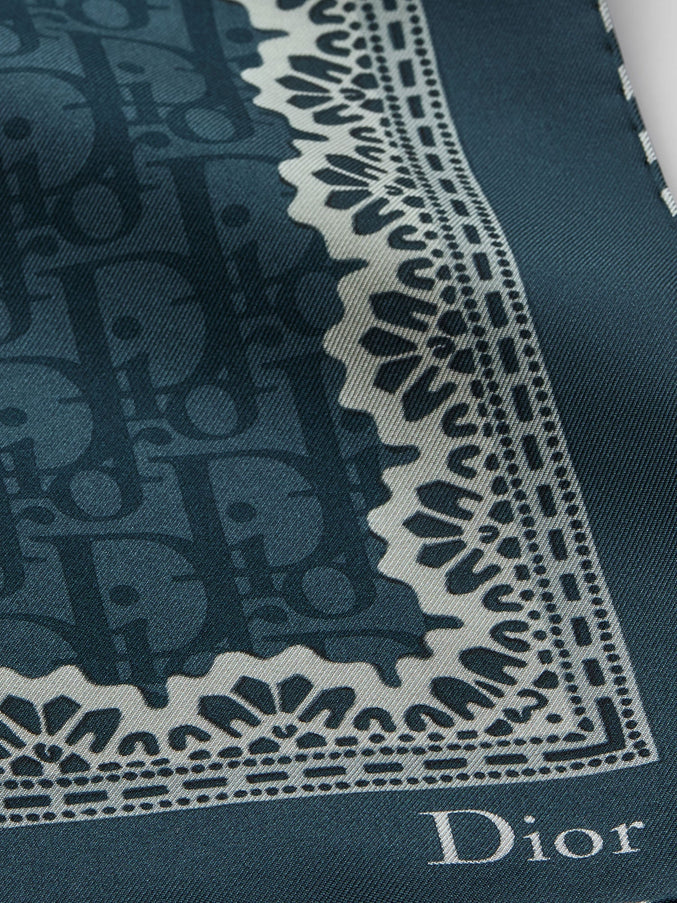 Dior Dior Médaillon 70 Squared Silk Foulard