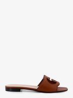 38 / Cuir