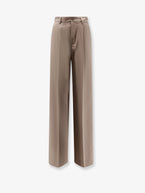 40 / Beige