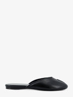 36 / Black