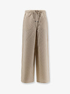 40 / Beige