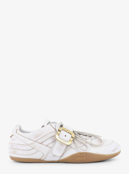 Miu Miu Used-Effect Leather Sneakers With Metal Buckle Detail Bianco