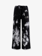 Xs / Black