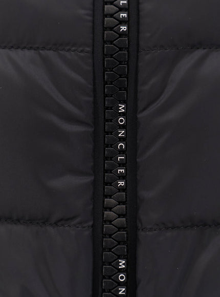 Moncler Deneb Sleeveless Down Jacket