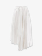 8 / White