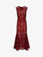 8 / Burgundy