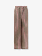 Xs / Brown