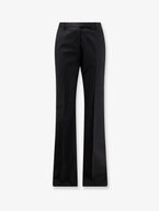 40 / Black