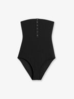 Xs / Black