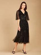 Black / 2