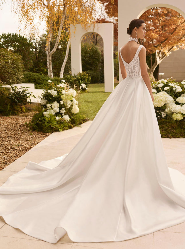 Rosa Clará Ness Wedding Gown