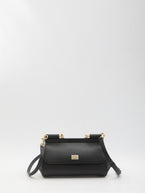 QT / Black