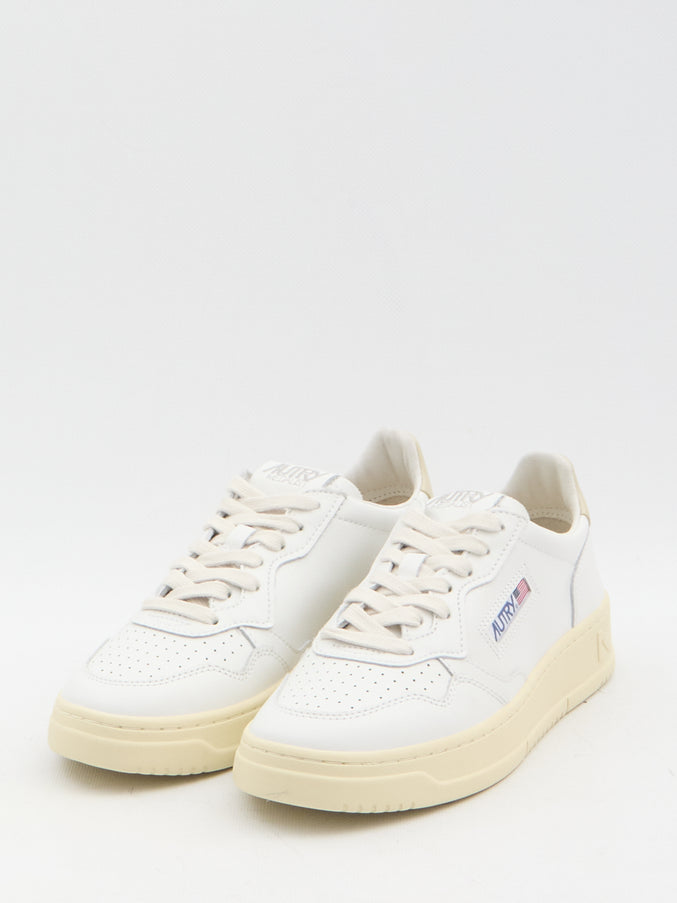 Autry Medalist Low Sneakers