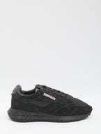 40 / Black