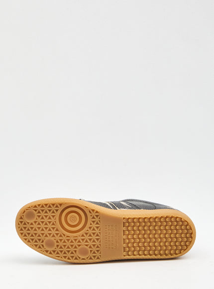 Maison Margiela Replica Sneakers In Black