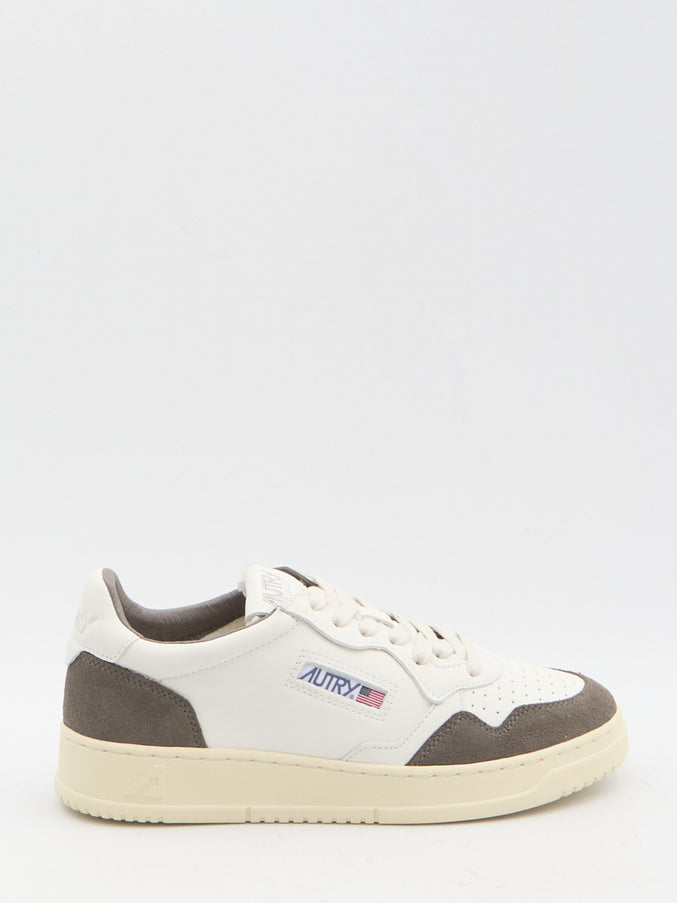Autry Medalist Low Sneakers White