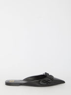 36 / Black