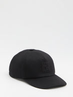 QT / Black