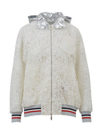 0 / White