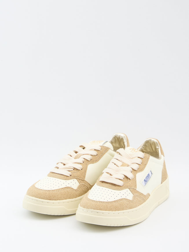 Autry Low Medalist Sneakers