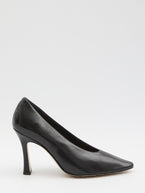 36 / Black
