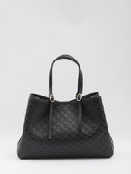 QT / Black