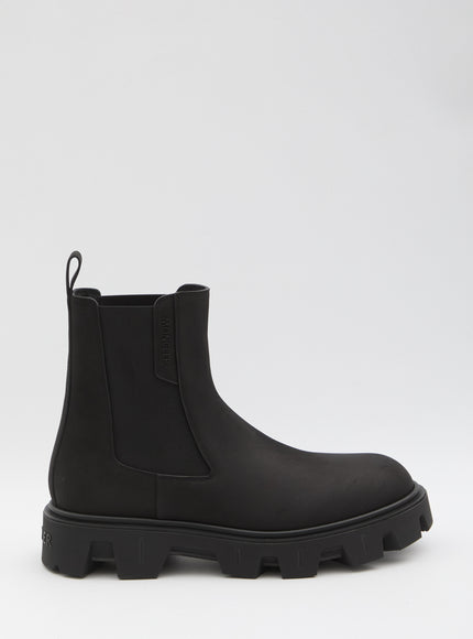 Moncler Chelsea Peak City Boots In Nubuck. Black