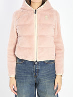 M / Pink