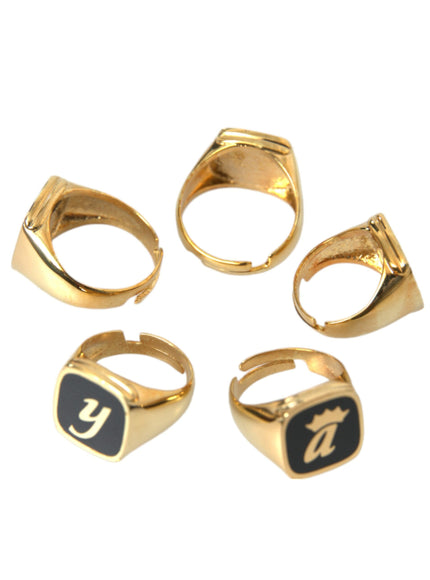 a set of five rings with a number on them