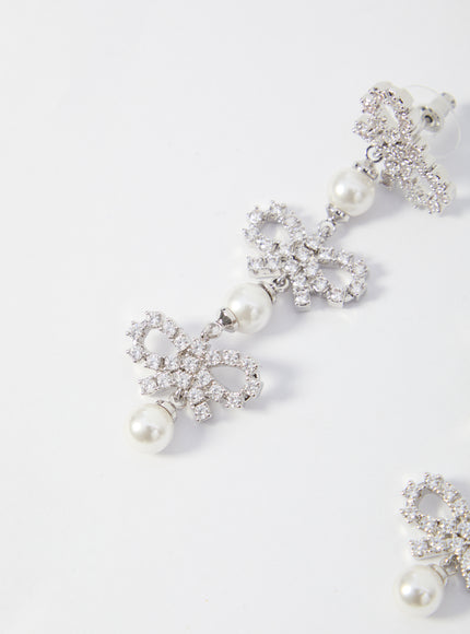 Self Portrait Micro Bow Pearl Tiered Earrings