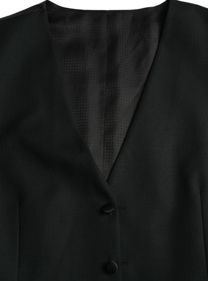 a close up of a black suit jacket