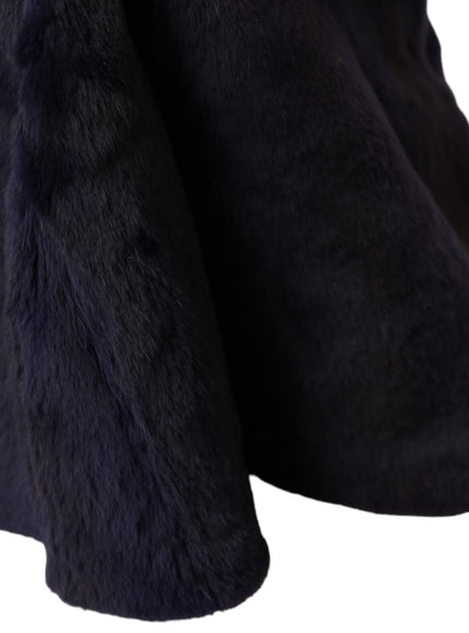 a close up of a jacket with a fur collar