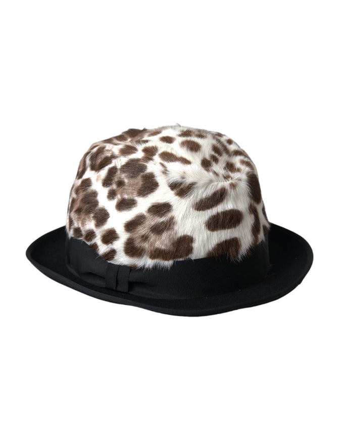 a brown and white hat with spots on it