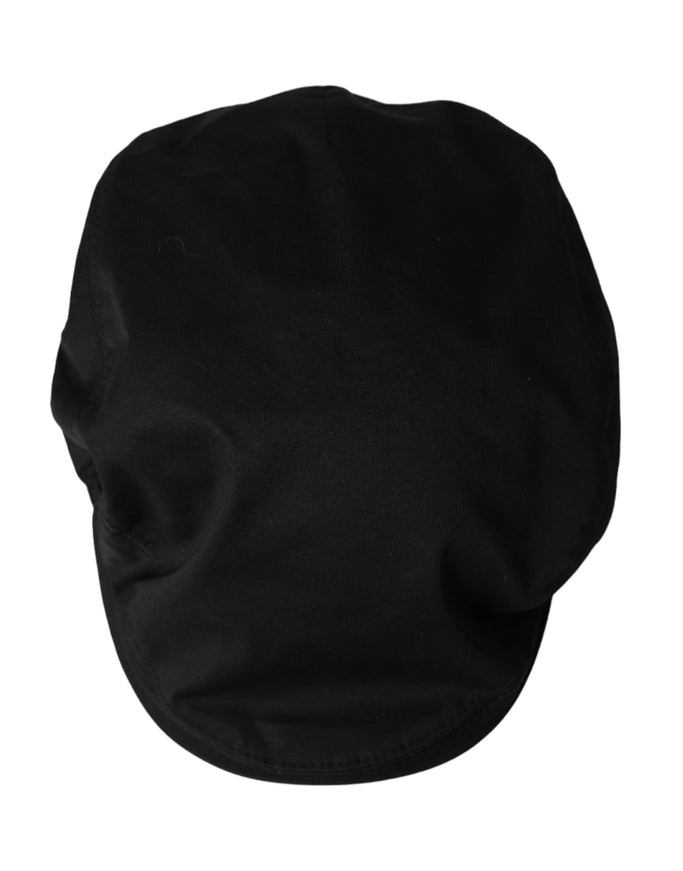 a black hat on a white background