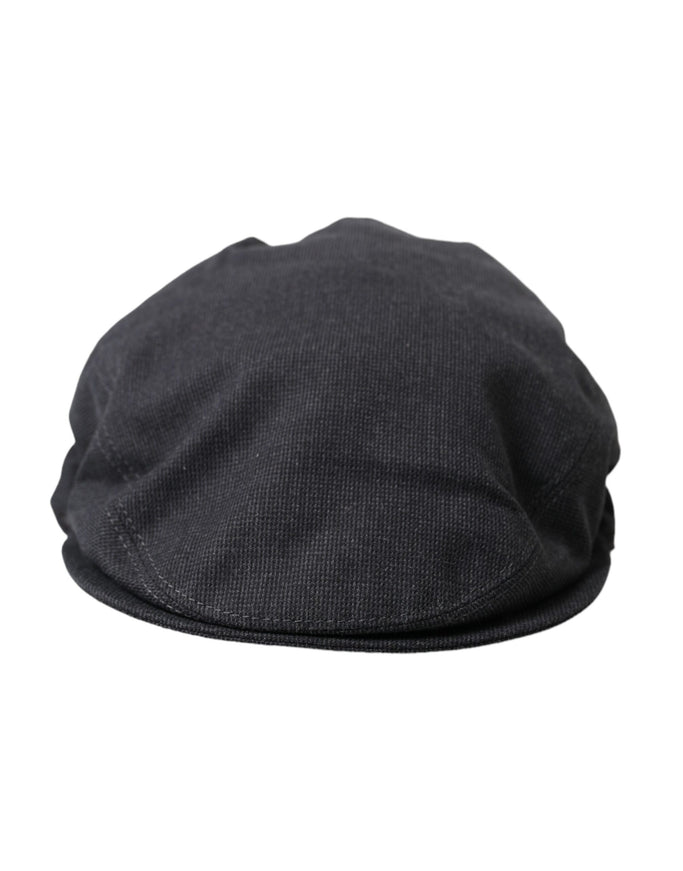 a black hat on a white background